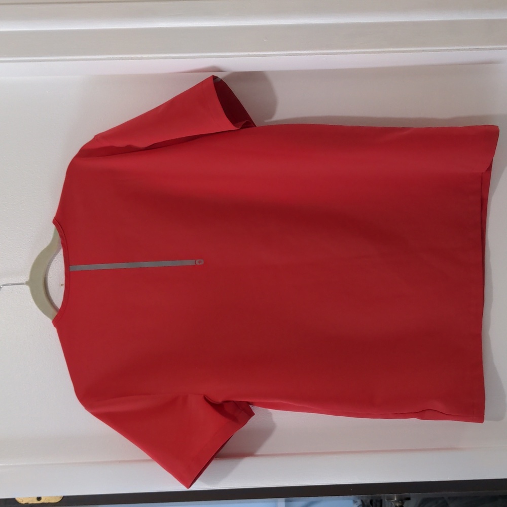 VGUC Figs Men's One Pocket Scrub Top - Picture 2 of 7